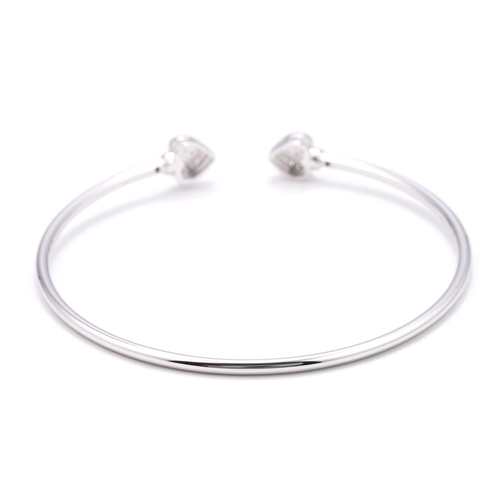 Armband met een hart vorm aan beide uiteinden