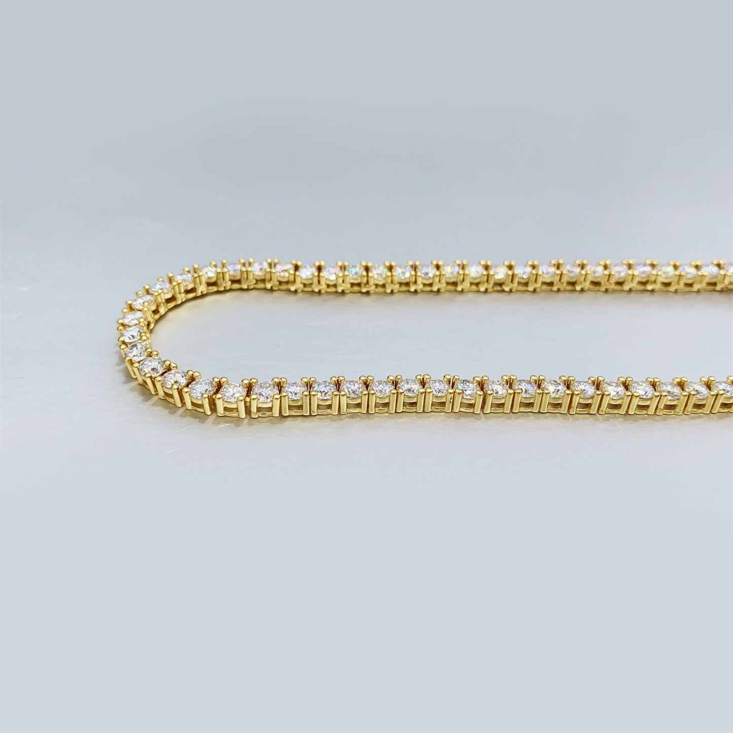 Gele tenniscollier met briljanten van 12.50 carat totaal