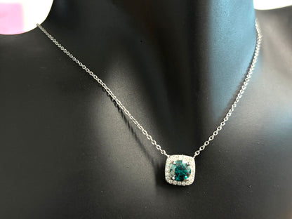 Ketting met een levende groene kleur