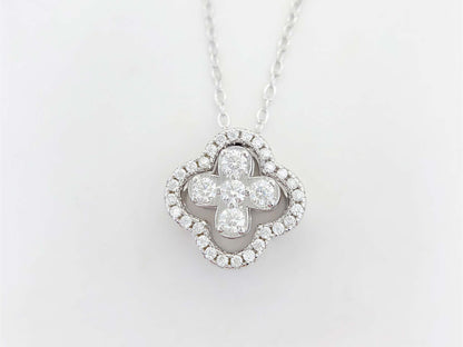 Witte ketting met klaver ketting gezet met briljanten