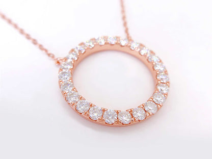 Rose ronde hanger met ketting rondom gezet met grote briljanten